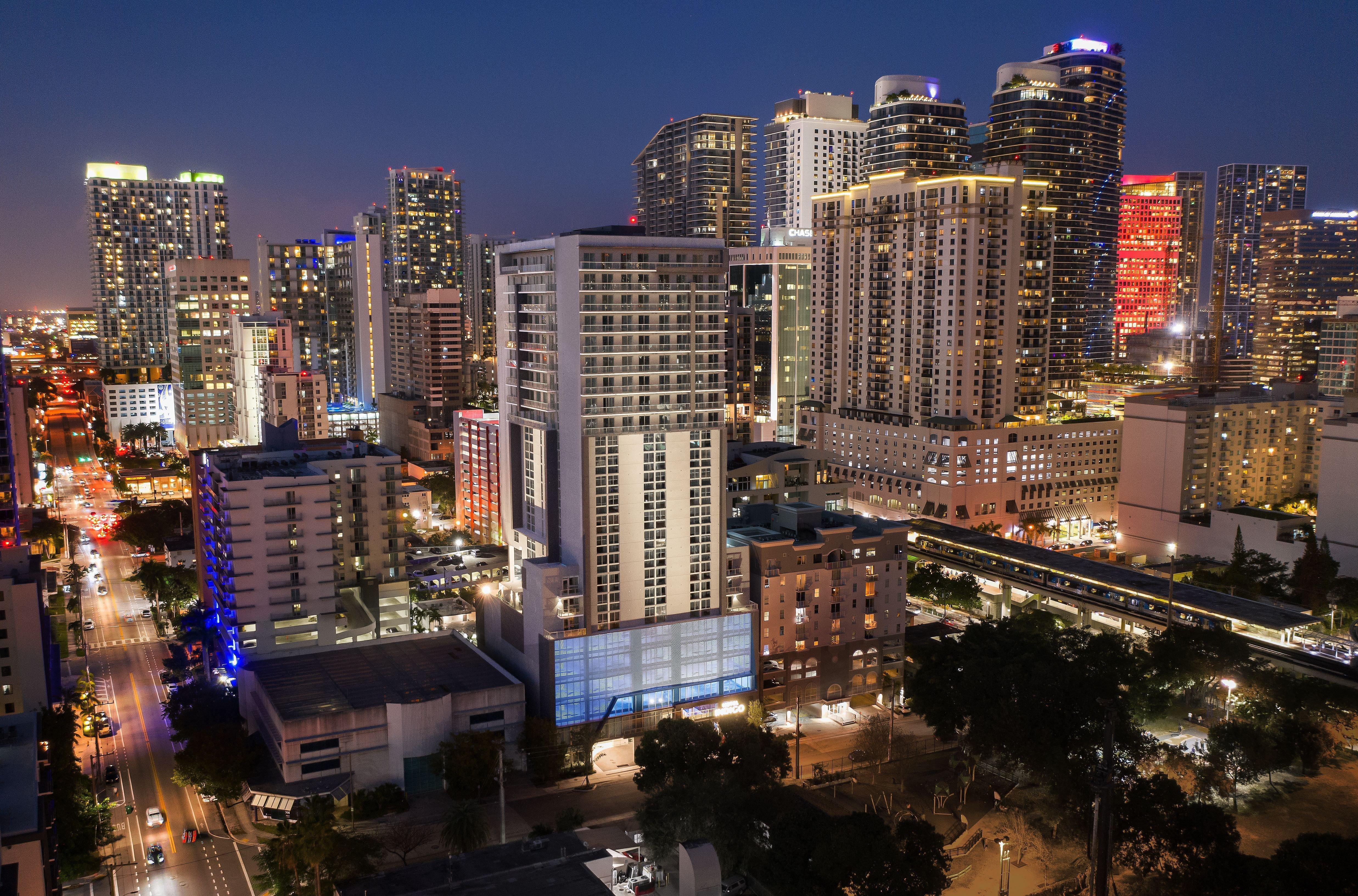 Hotel Indigo Miami Brickell By Ihg Экстерьер фото